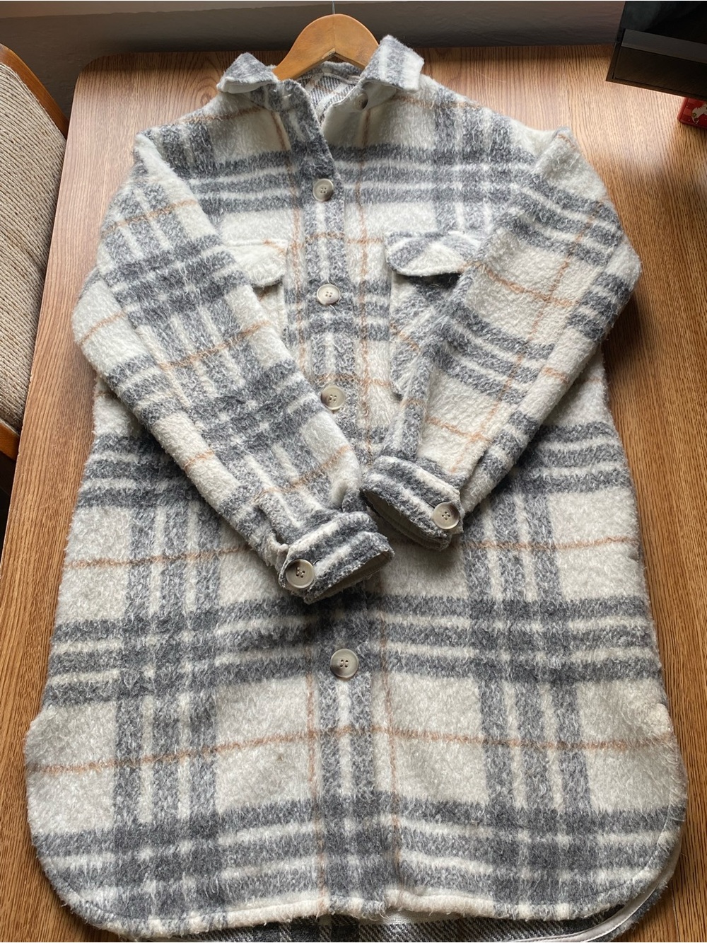 BRUNETTE the Label Long Plaid Women’s Shirt Jacket Shacket Grey Cream XS- S